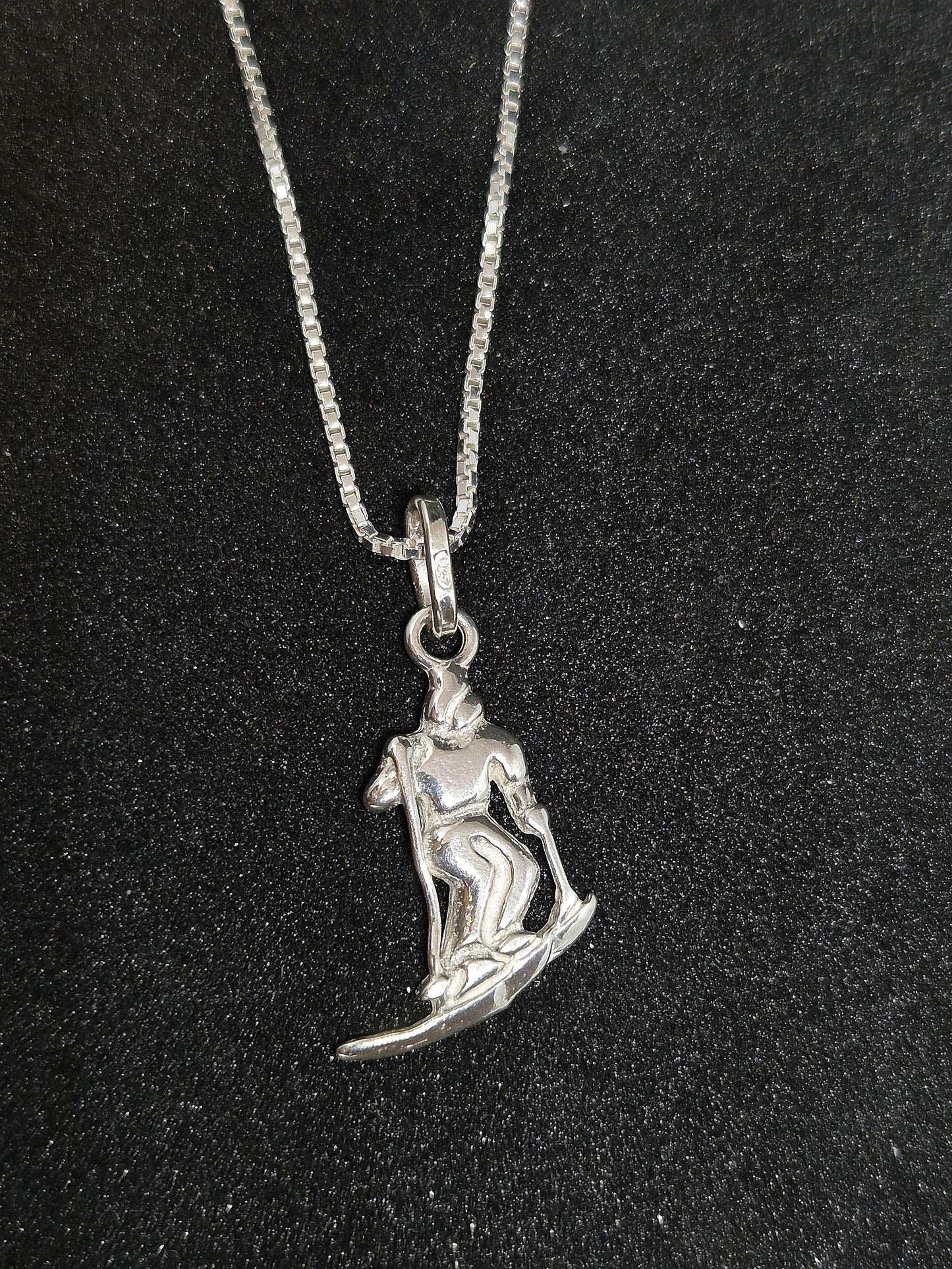 Ski/Slalåm m/sølvkjede