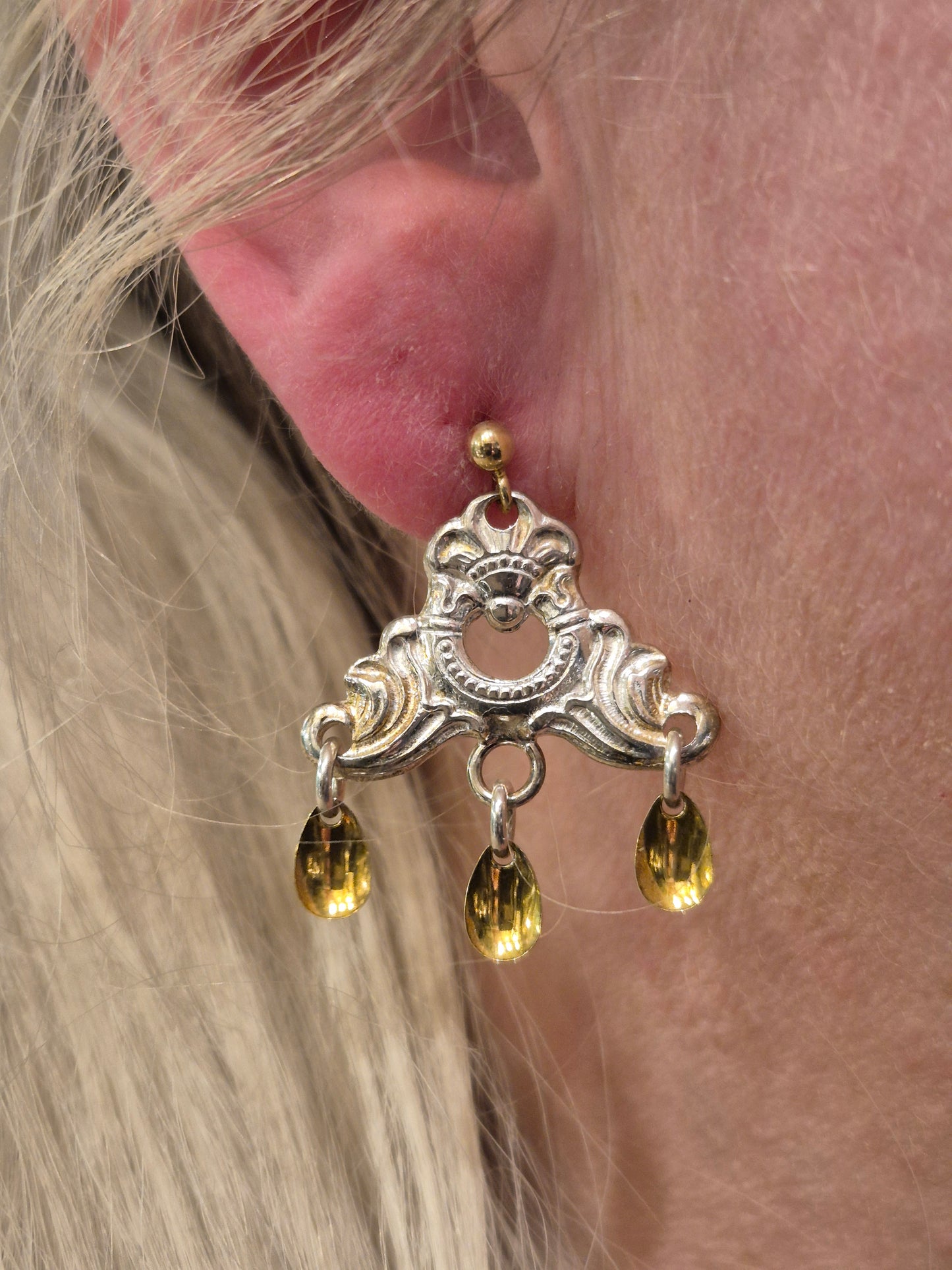 Odel øredobber m/3 forgylt dråpeløv