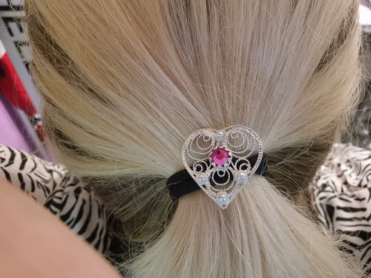 Hjerte bunad hårstrikk m/swarovski