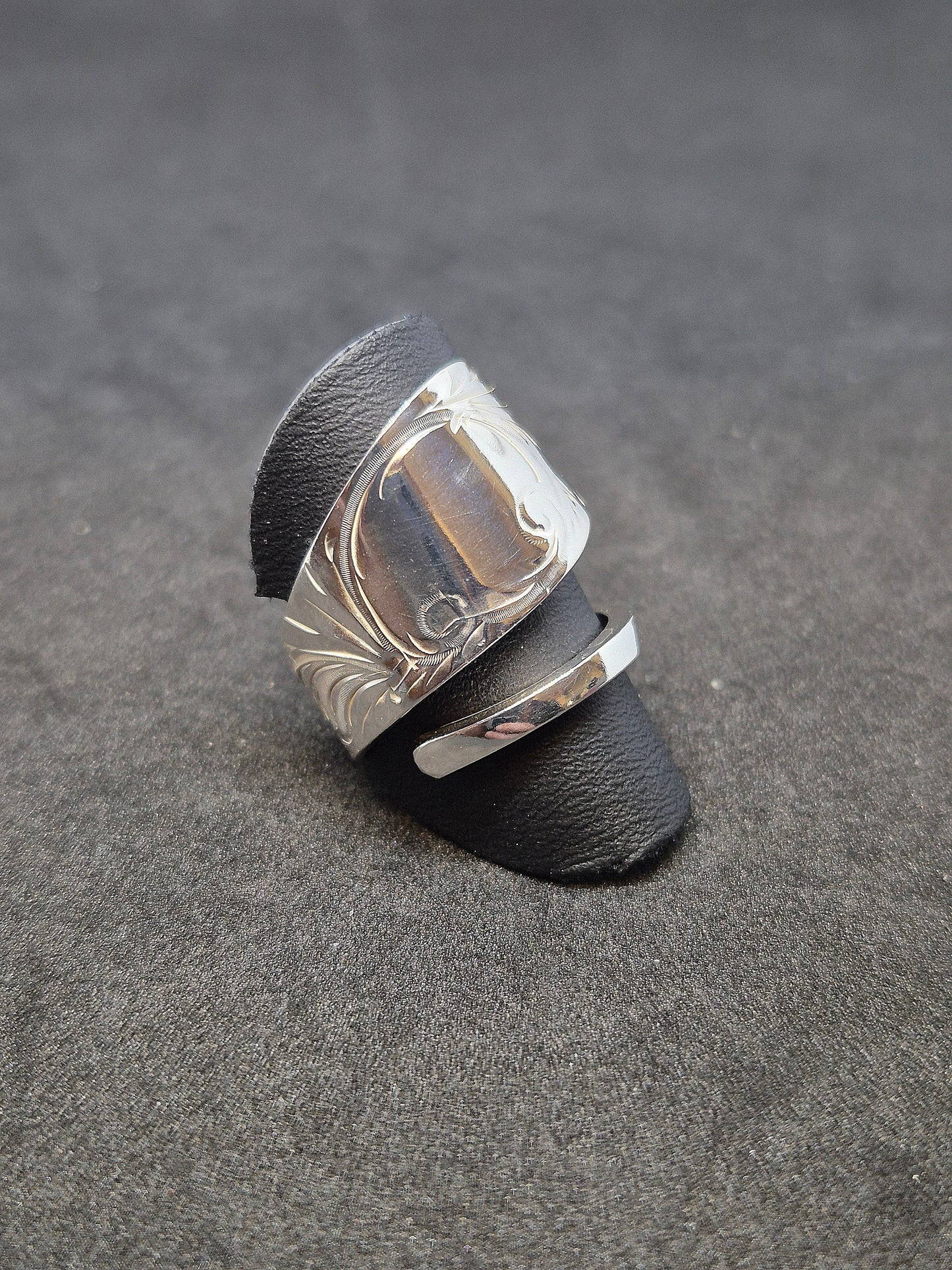 Håndgravert mønster str 50